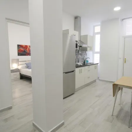 Appartement Central Bus And Train Station 1 *